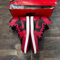 Varsity Red Jordan 1 High 85 (USED)