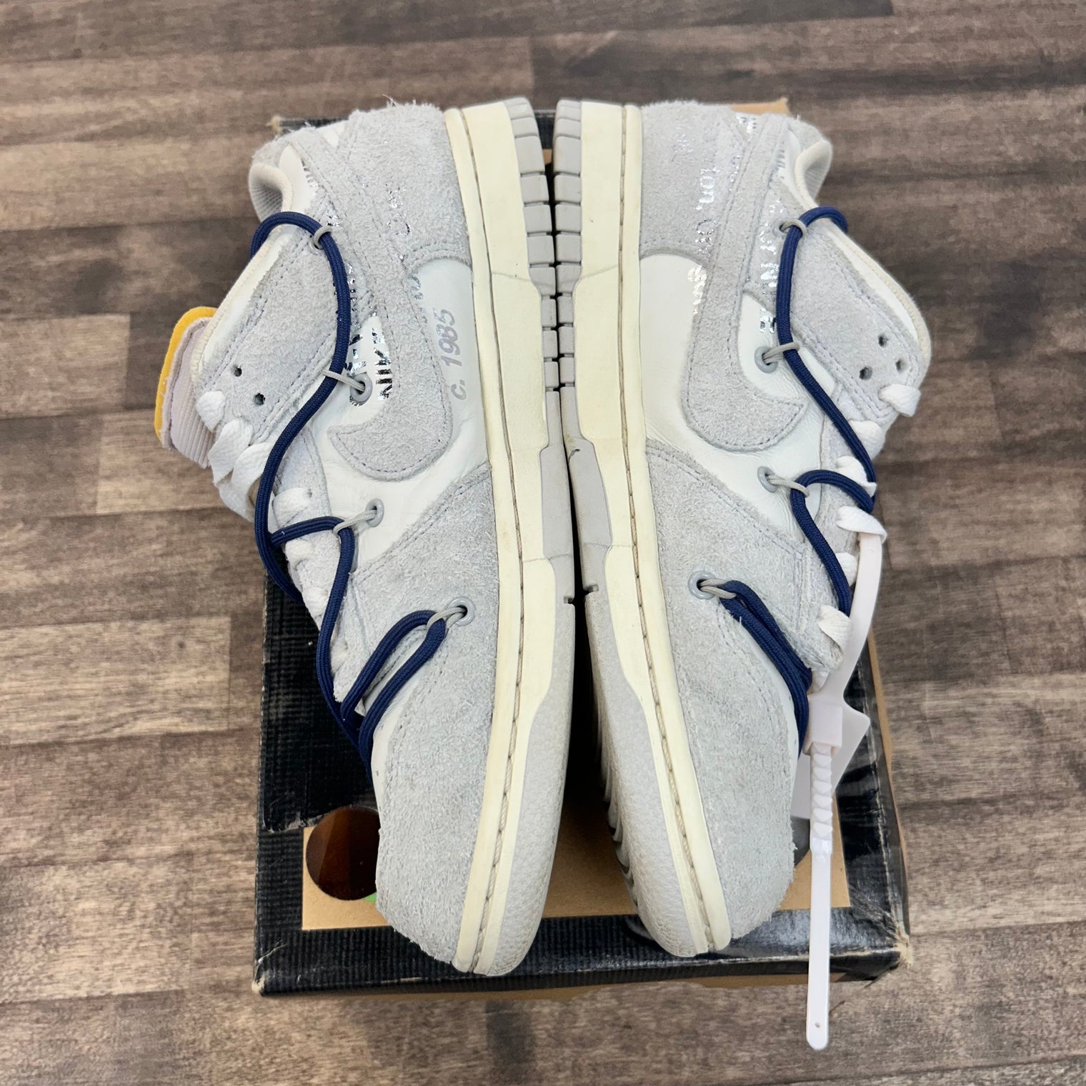 Lot 18 of 50 Off-White Dunk Low (USED)
