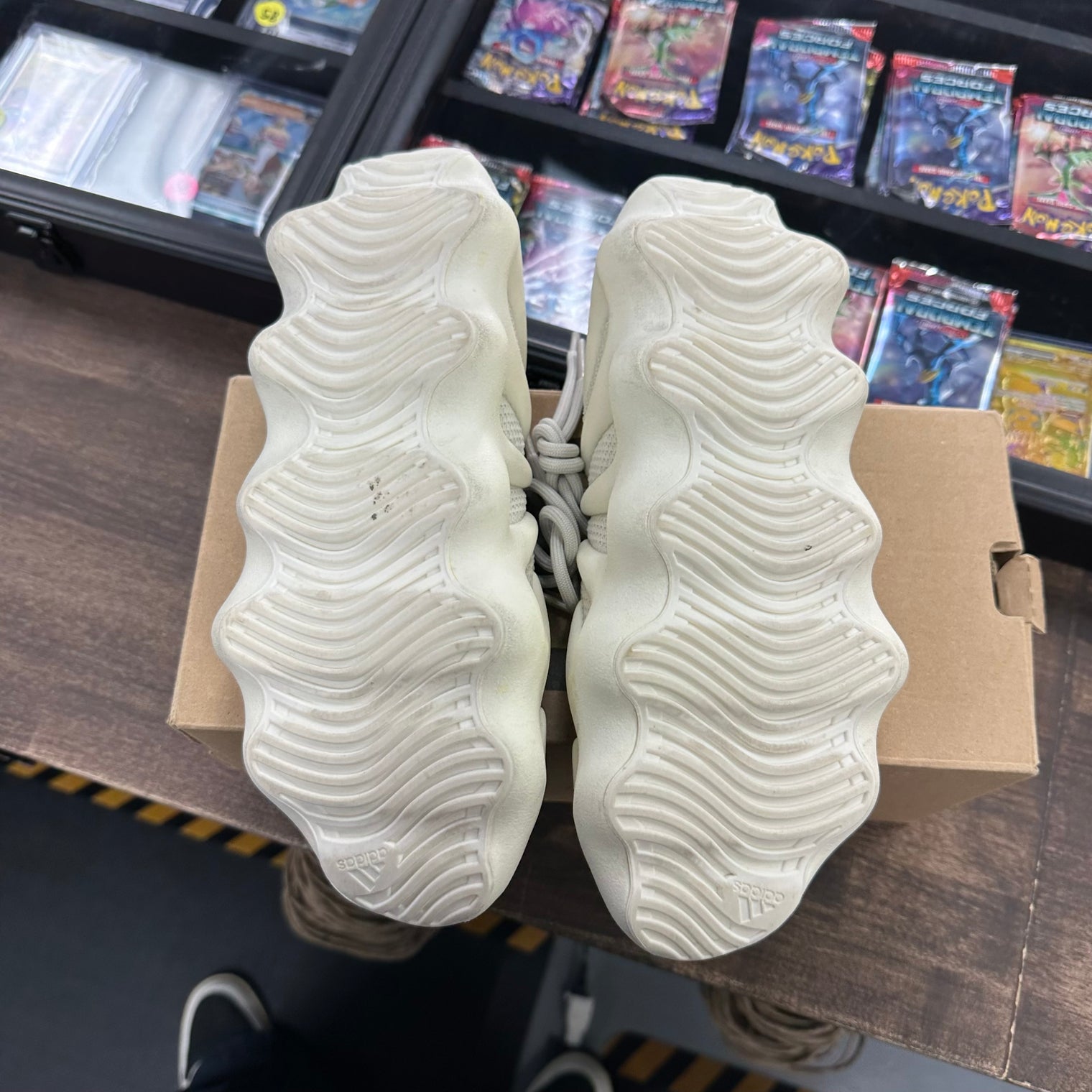 Cloud Yeezy 450 (USED)