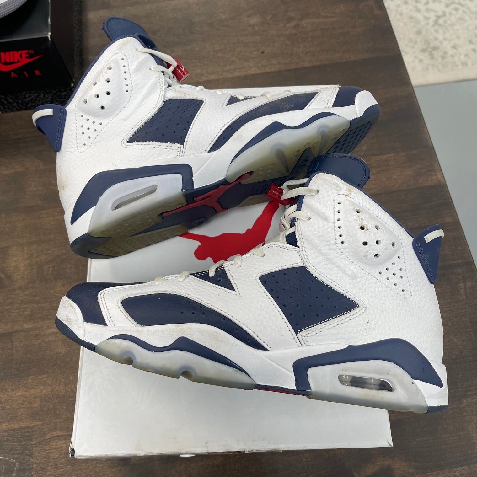 Olympic Jordan 6 (USED)