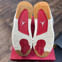 Levi's White Jordan 4 (Levi's Tag) (USED)