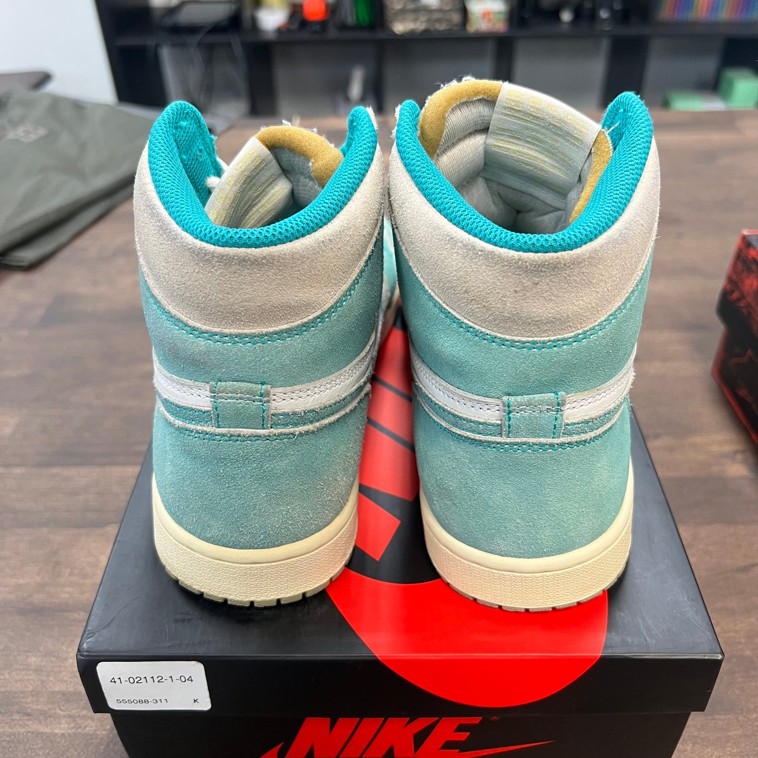 Turbo Green Jordan 1 High (USED)