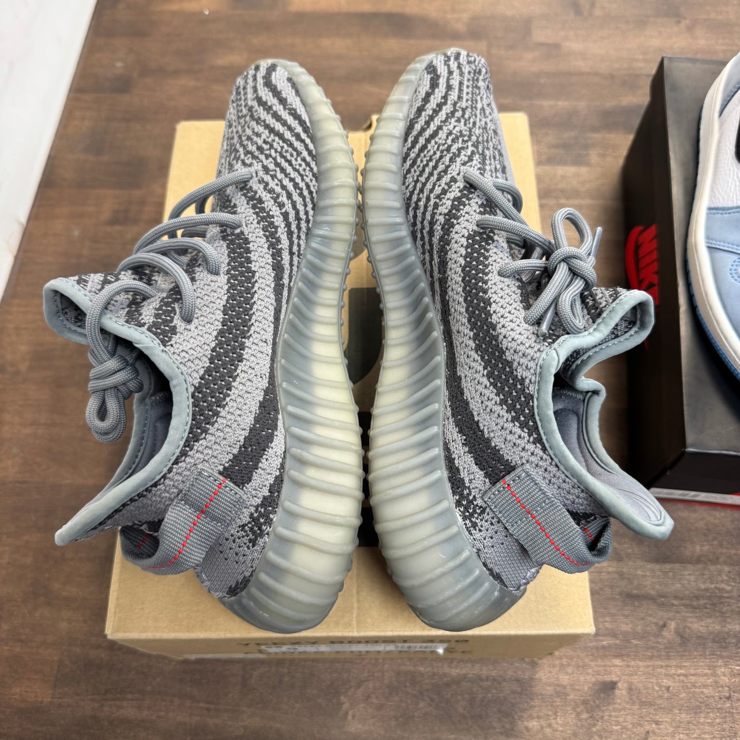 Beluga 2.0 Yeezy 350 (USED)