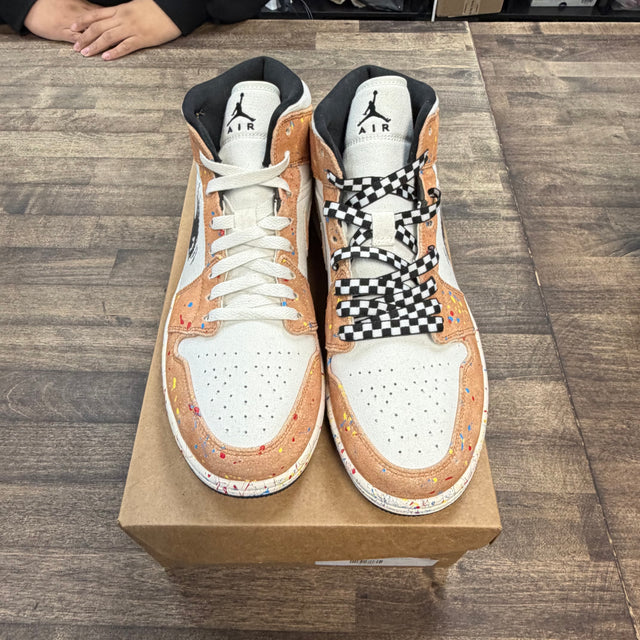Jordan 1 Mid SE Brushstroke (US 10.5) (USED, No Box)