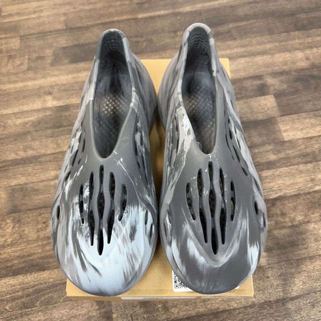 MX Granite Yeezy Foam RNNR (USED)