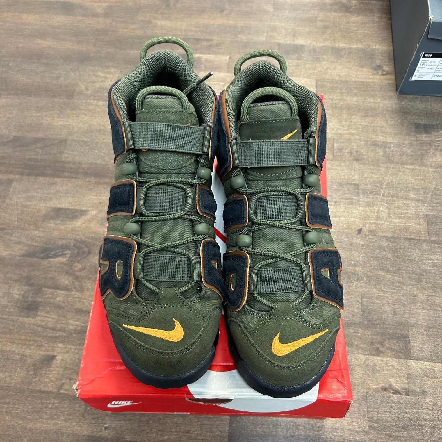 Cargo Khaki Alpha Orange Air More Uptempo 96 (USED)