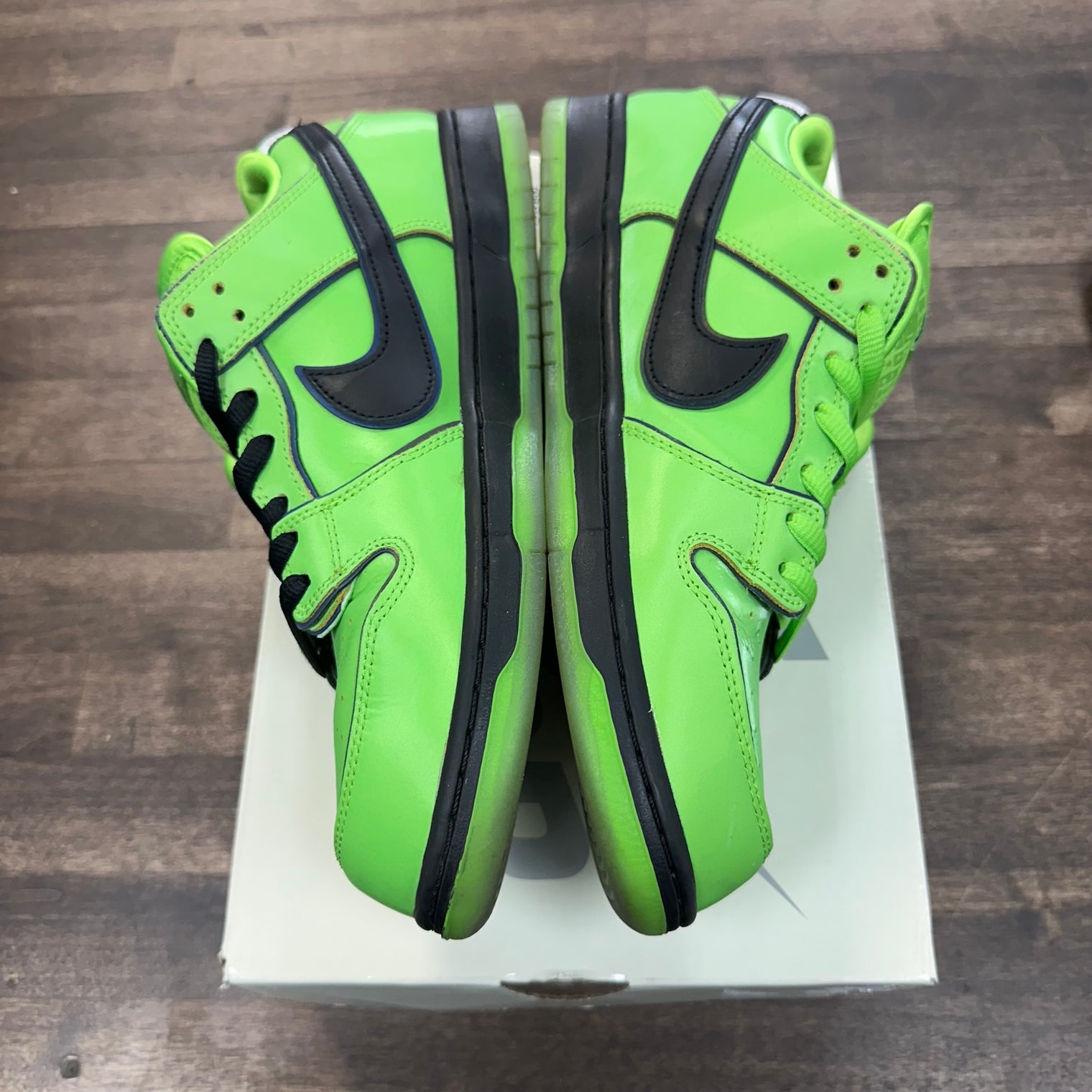 Buttercup Powerpuff Girls SB Dunk Low (USED)