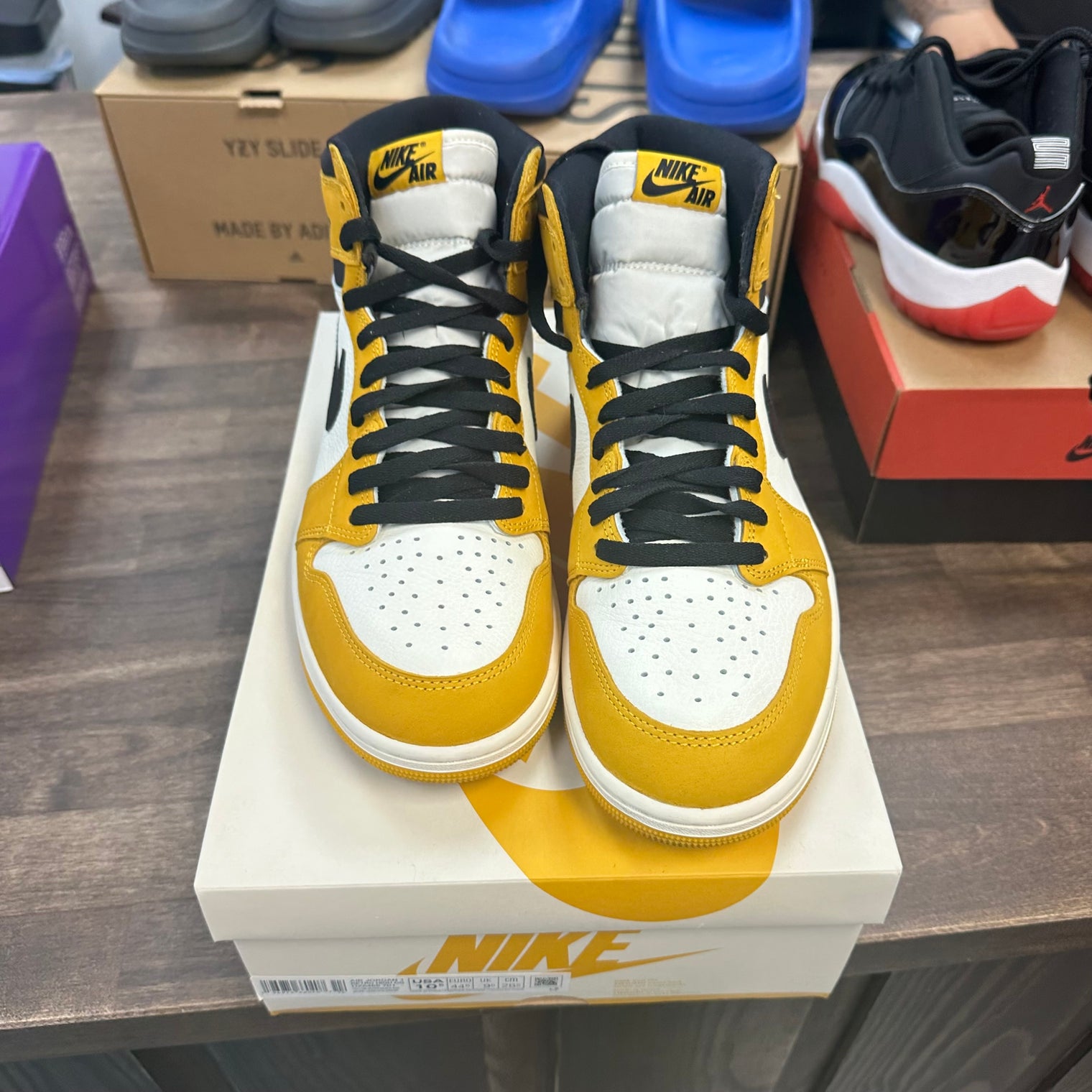 Yellow Ochre Jordan 1 High (USED)