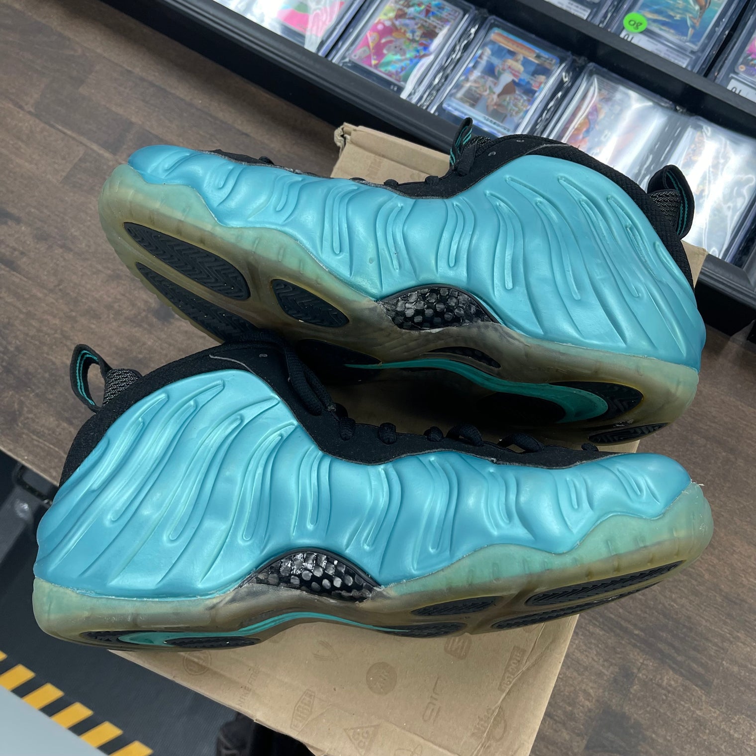 Electric Blue Nike Foamposite (USED)