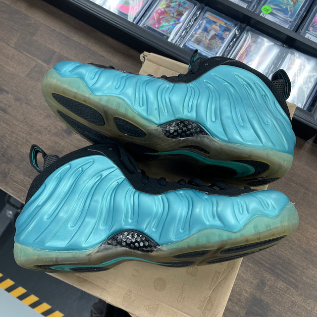 Electric Blue Nike Foamposite (USED)