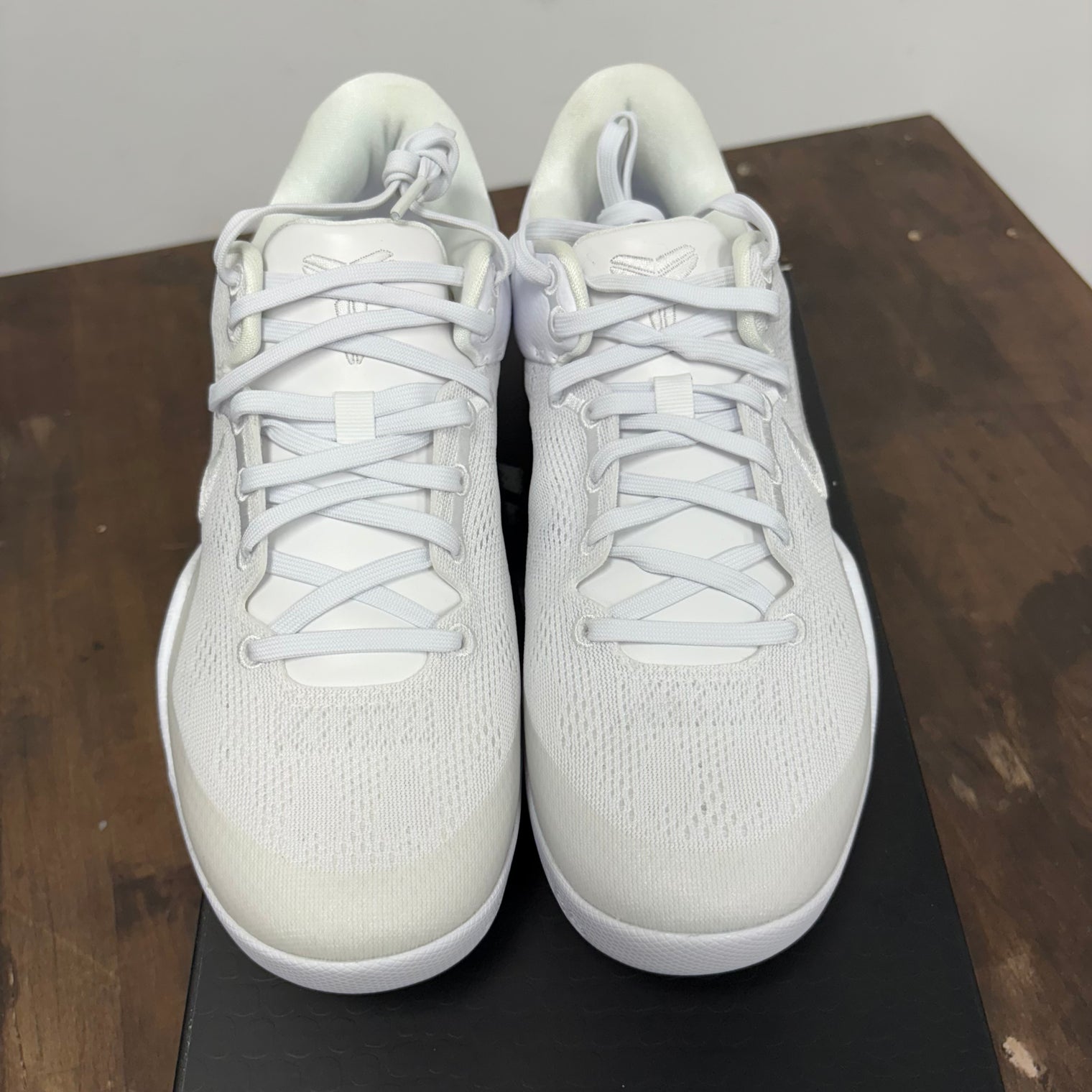 Halo Kobe 8 Protro (Lightly Worn)