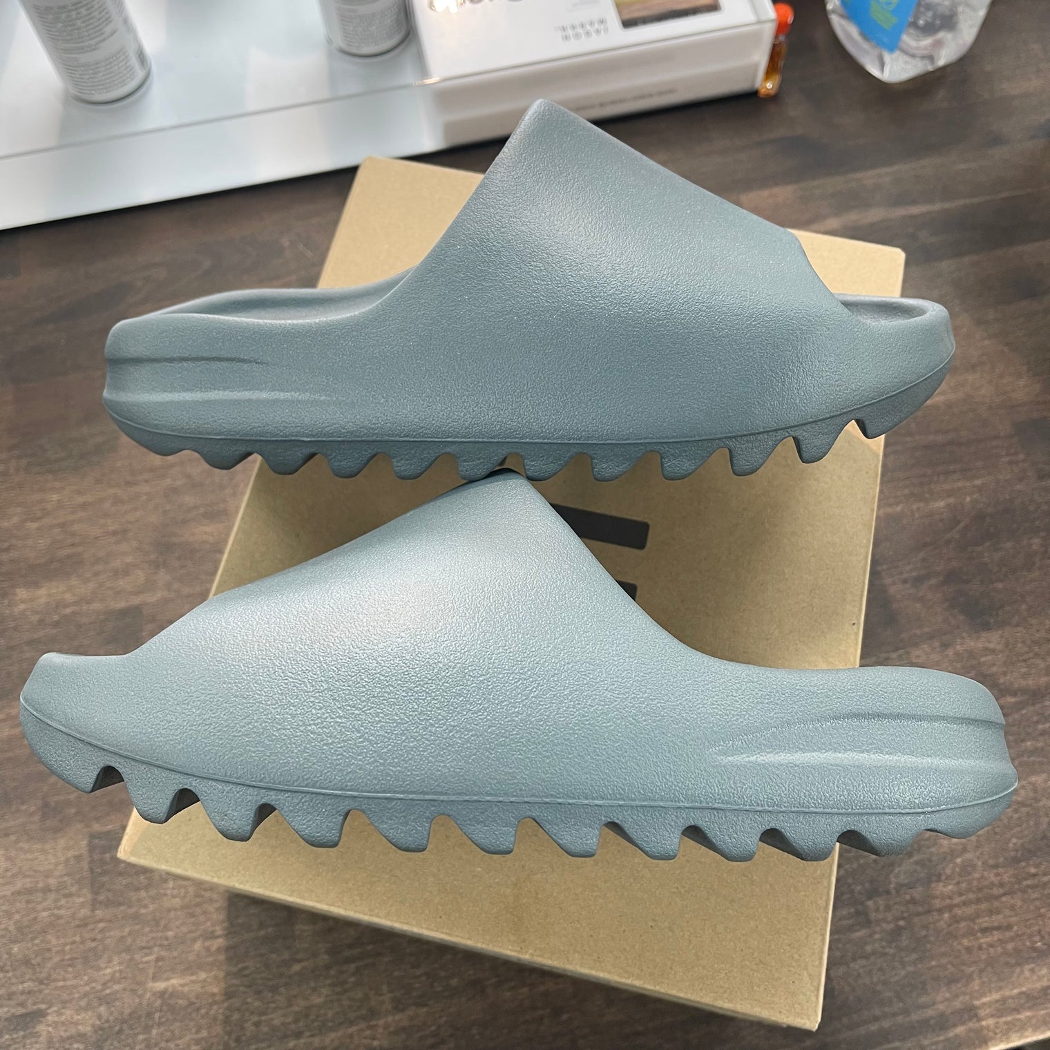 Slate Marine Yeezy Slide (USED)