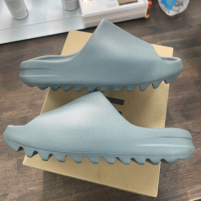 Slate Marine Yeezy Slide (USED)