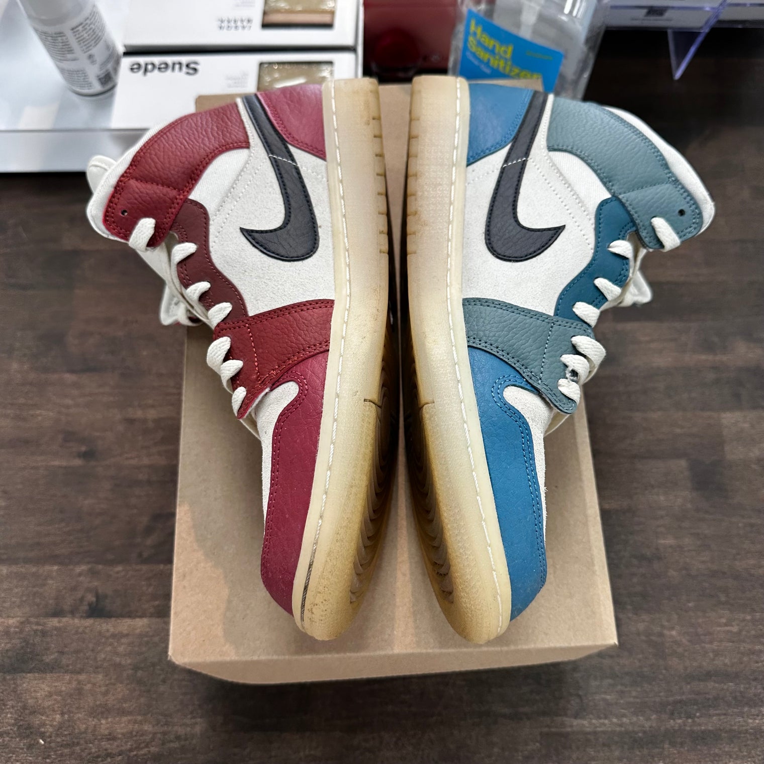 Anti-Gravity Jordan 1 Mid (W) (USED, No Box)