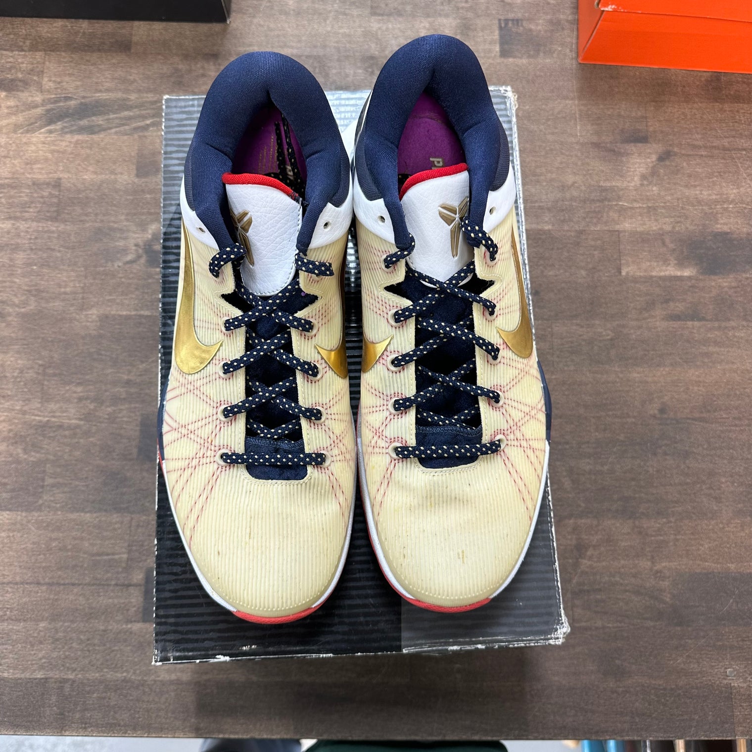 System Gold Medal Nike Zoom Kobe 7 (USED)