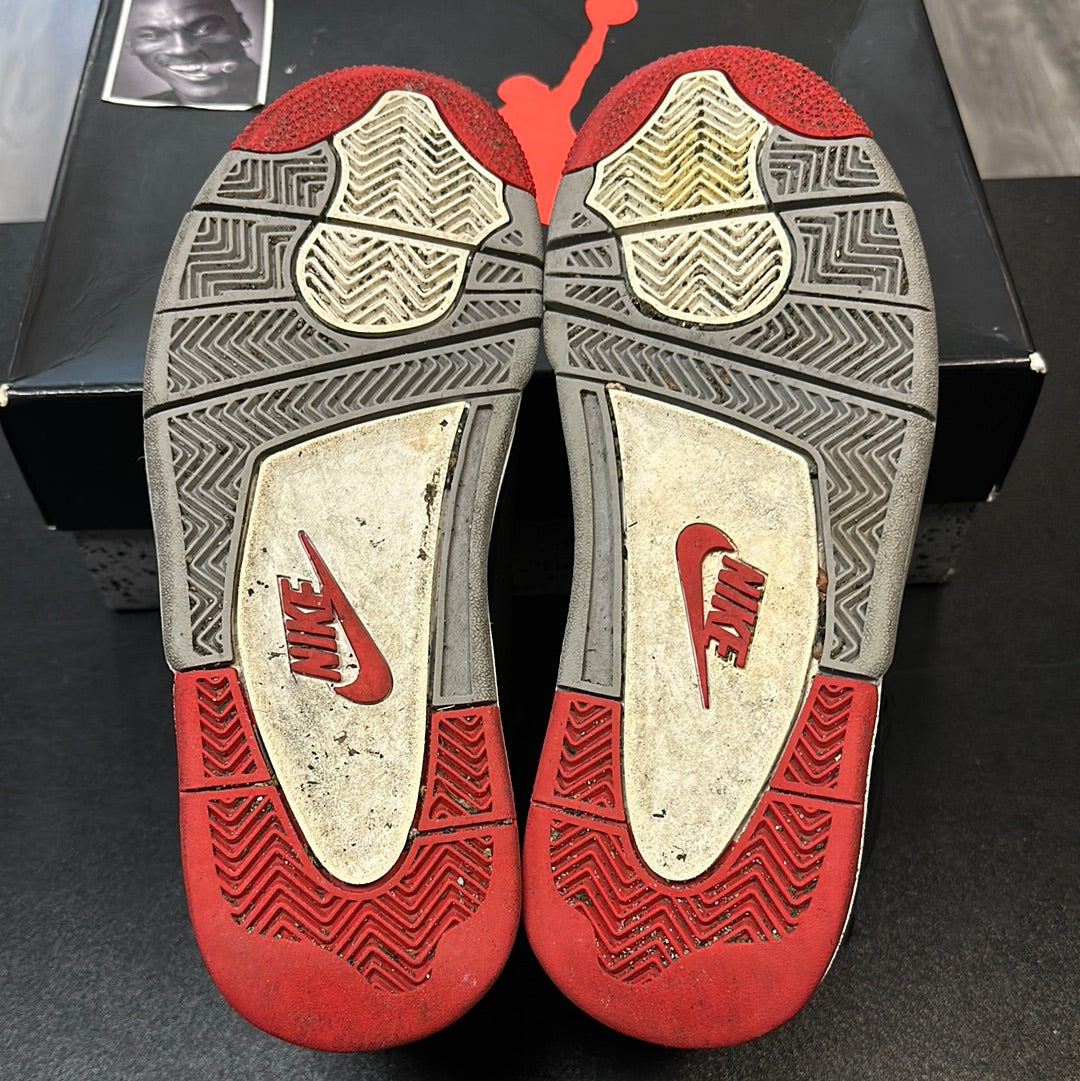 Bred Jordan 4 (2019) (USED)