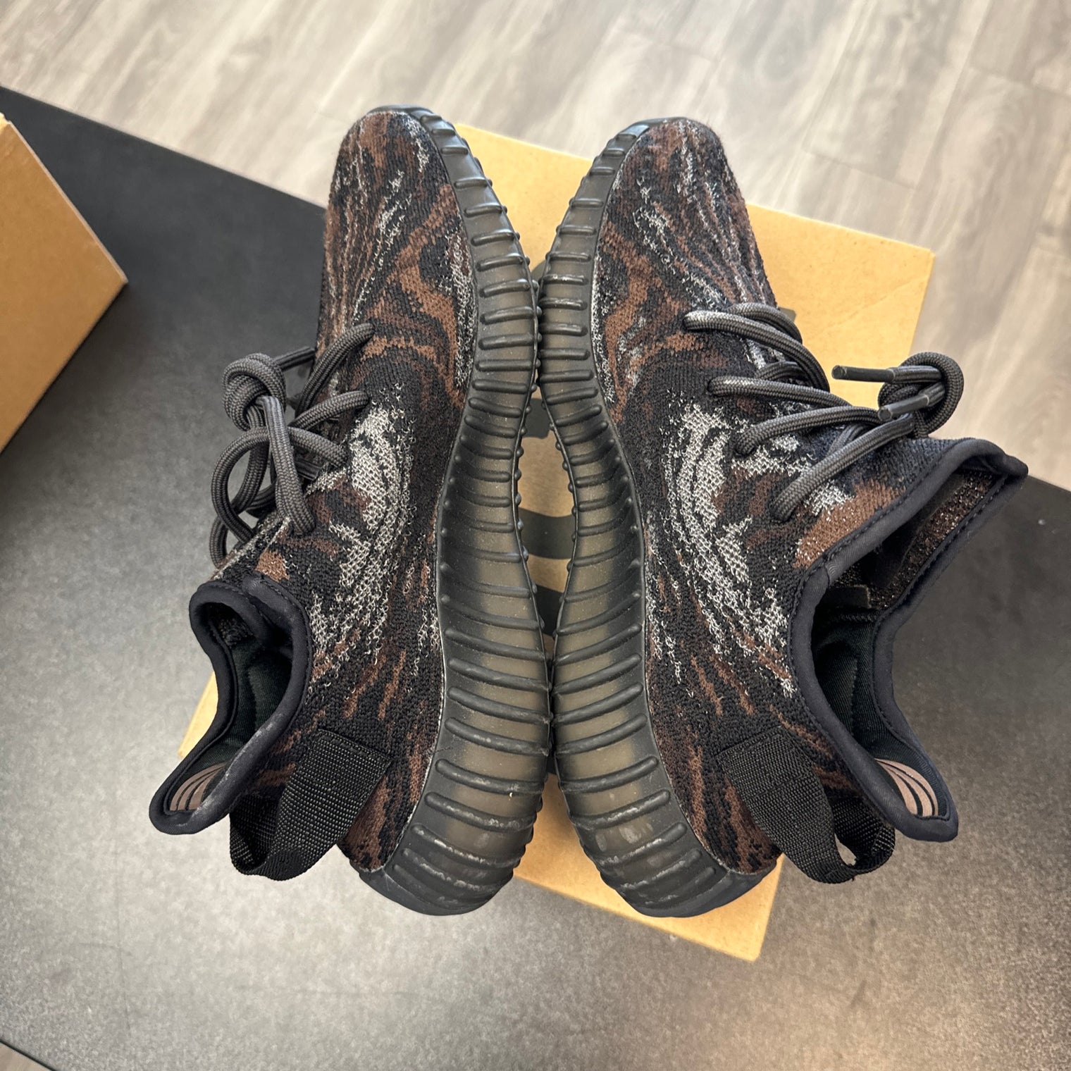 MX Rock Yeezy 350 (USED)