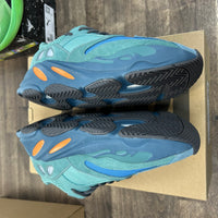 Fade Azure Yeezy 700 (USED)