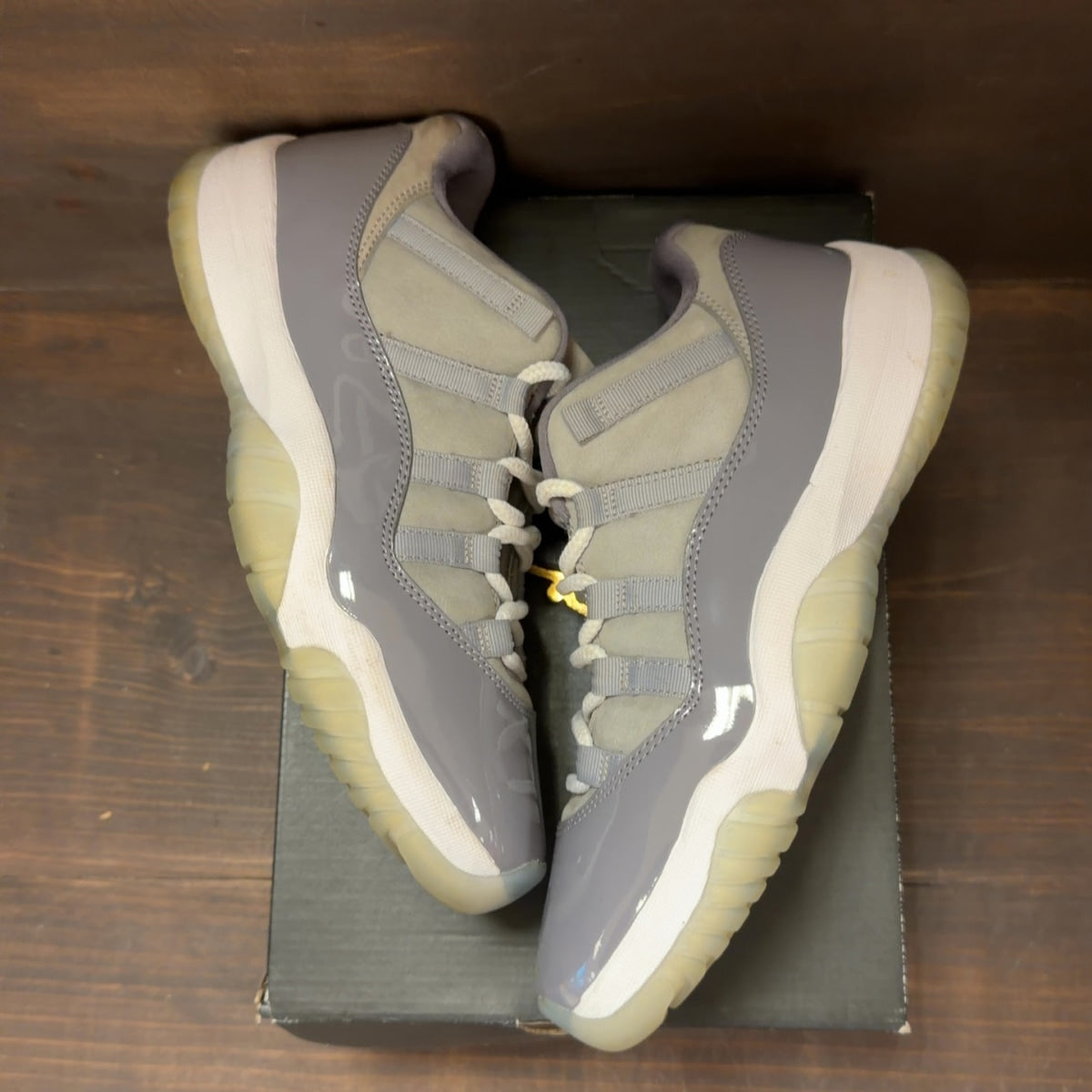 Jordan 11 Retro Low Cool Grey - Image 2