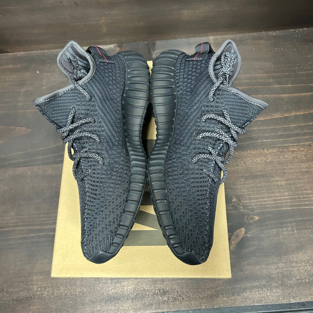 adidas Yeezy Boost 350 V2 Black (Non-Reflective) Size 10.5 (Pre-Owned) - Image 4