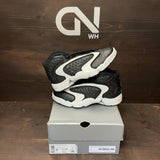 Jordan OG Black Toe (Women's) Size 8W - front
