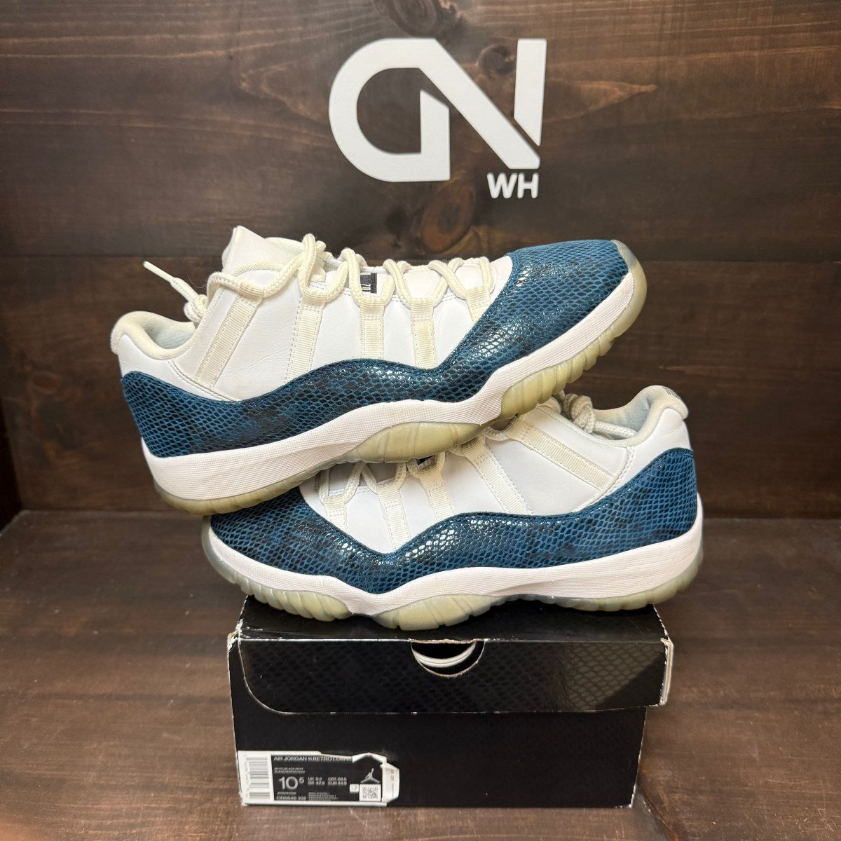 Jordan 11 Retro Low Snake Navy (2019) - Image 1