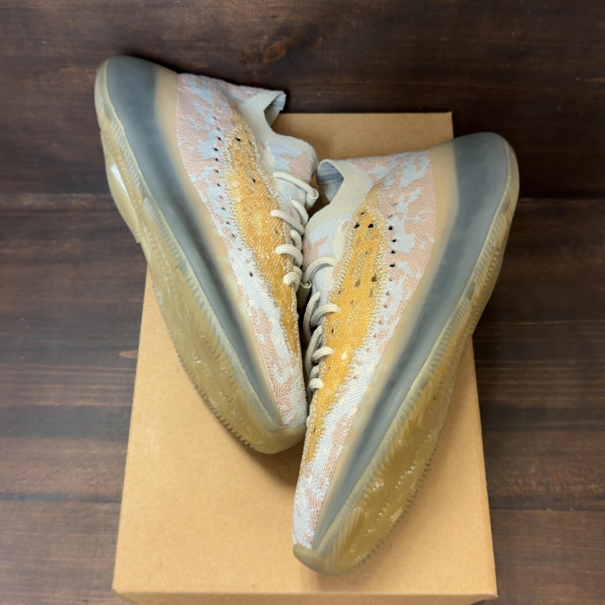 adidas Yeezy Boost 380 Pepper Size 10 (Pre-Owned) - Image 2