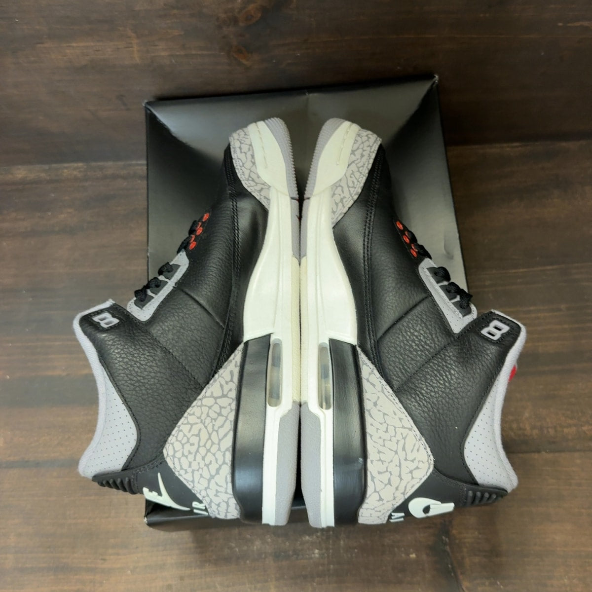 Jordan 3 Retro Black Cement (2024) (GS) - Image 6