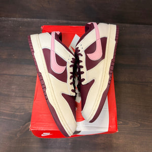 Nike Dunk Low Retro PRM Valentine's Day (2023) Size 10 (Pre-Owned)
