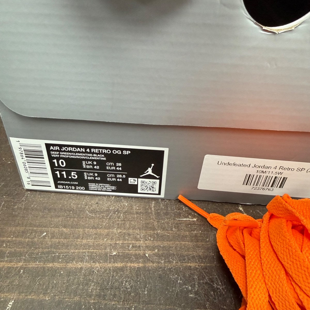 Jordan 4 Retro OG SP Undefeated (2025) - Image 7