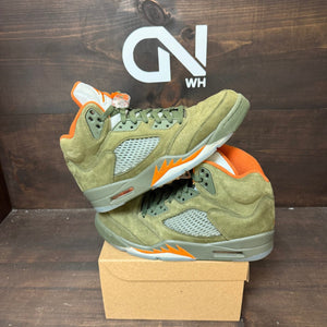 Jordan 5 Retro Olive (2024) Size 9 (Pre-Owned) - Image 1