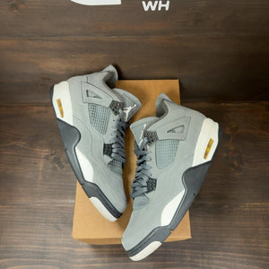 Jordan 4 Retro Cool Grey (2019) Size 11 (Pre-Owned) - Image 2