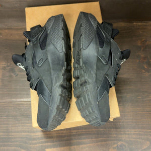 Nike Air Huarache Black White Size 11 (Pre-Owned) - Image 4