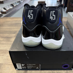 Jordan 11 Retro Space Jam (2016) Size 9.5 (Pre-Owned) - Image 3