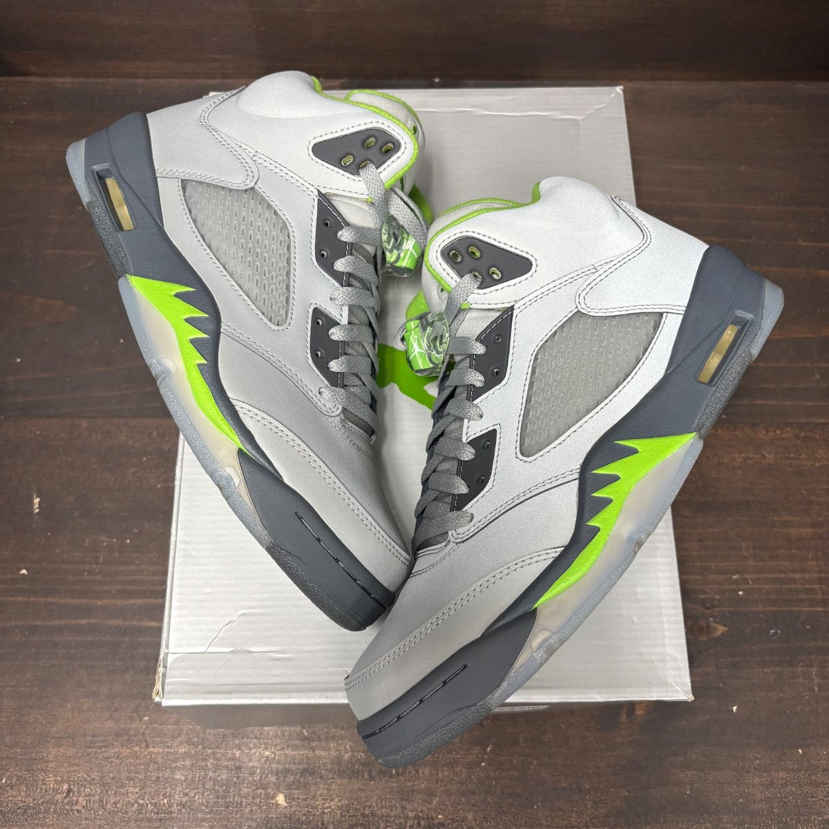 Jordan 5 Retro Green Bean (2022) Size 9 (Pre-Owned) - back