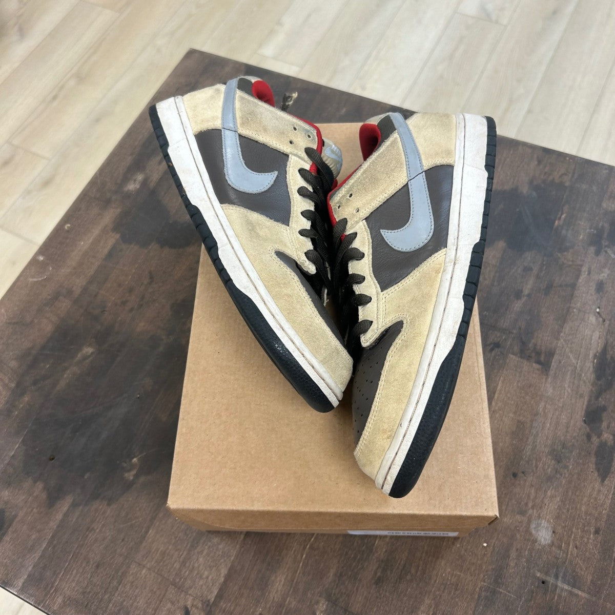 Nike SB Dunk Low Dark Chocolate Linen Size 11 (Pre-Owned) - Image 1