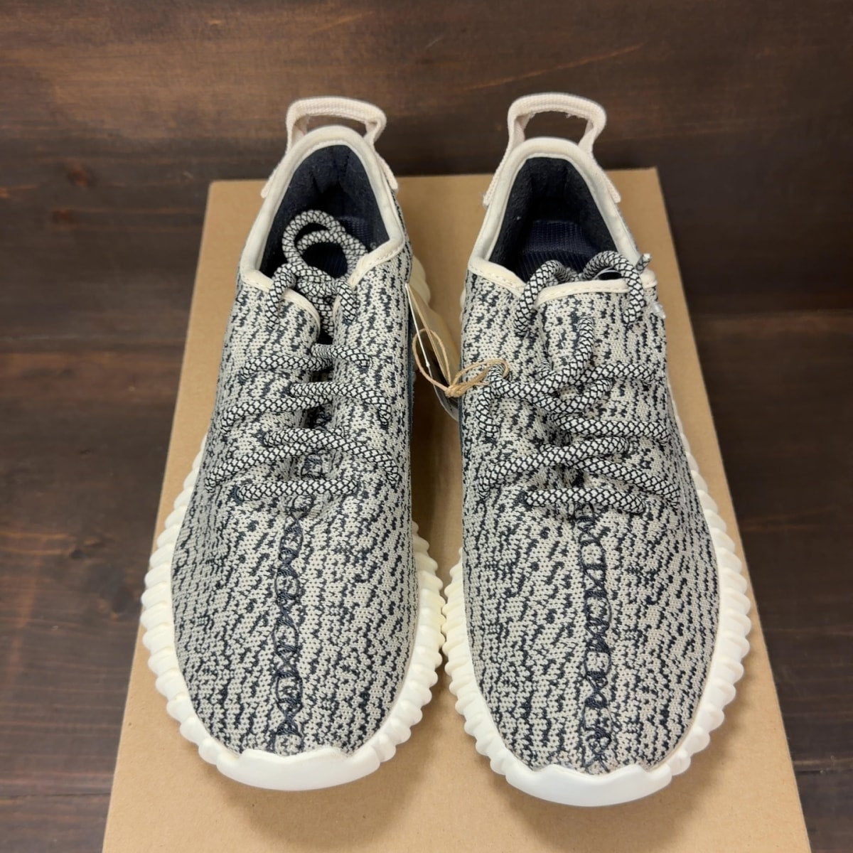 adidas Yeezy Boost 350 Turtledove (2022) Size 5 - Image 3