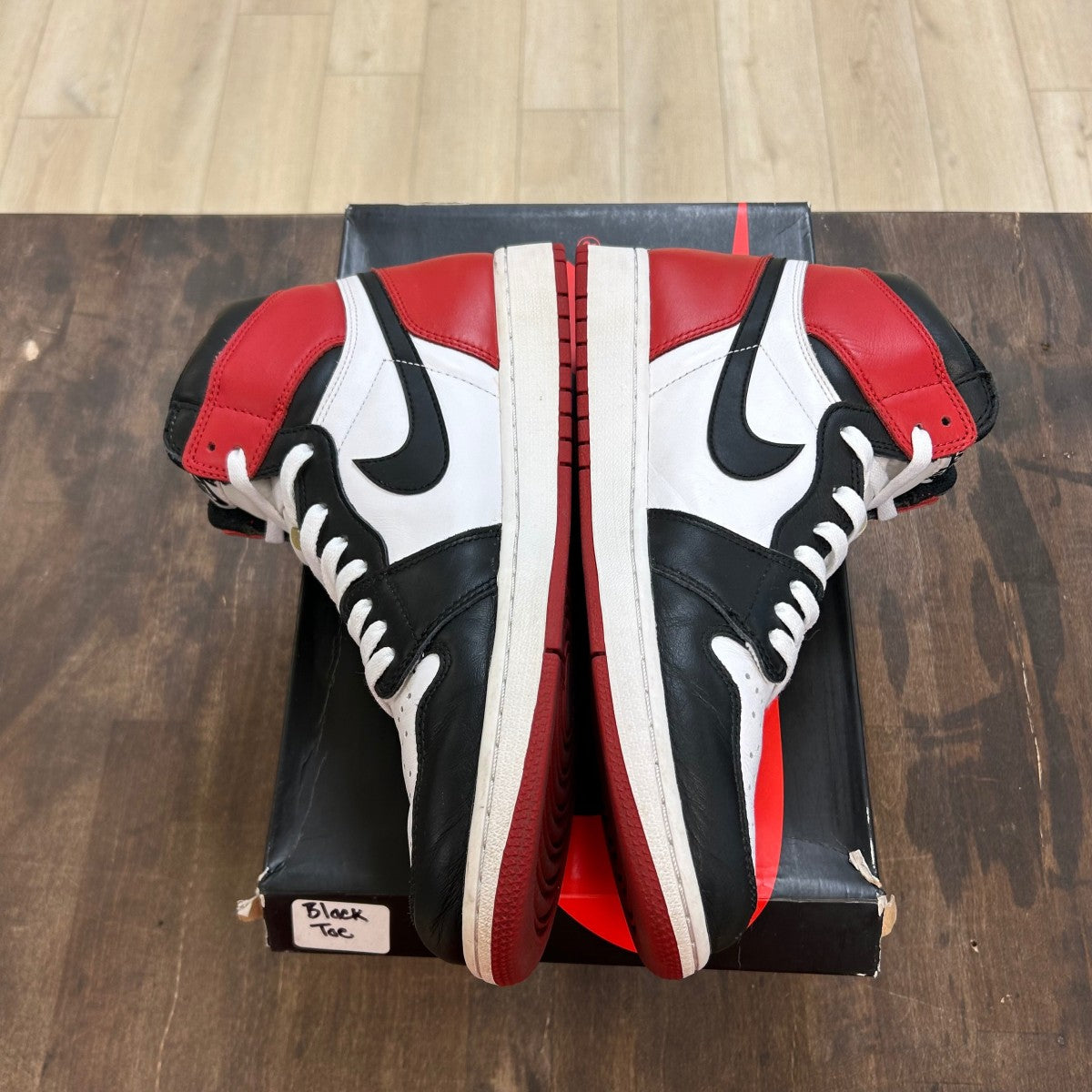 Jordan 1 Retro Black Toe (2016) Size 12 (Pre-Owned) - Image 3