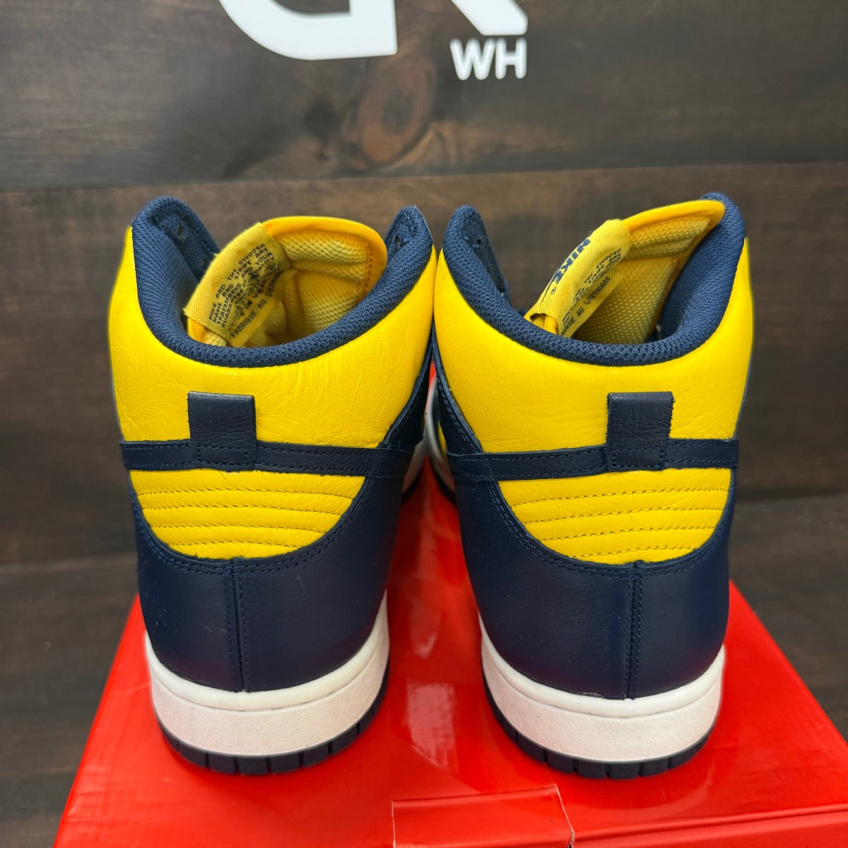 Nike Dunk High Michigan - Image 3