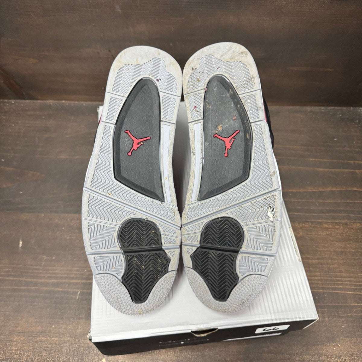 Jordan 4 Retro Toro Bravo (2026) - Image 6