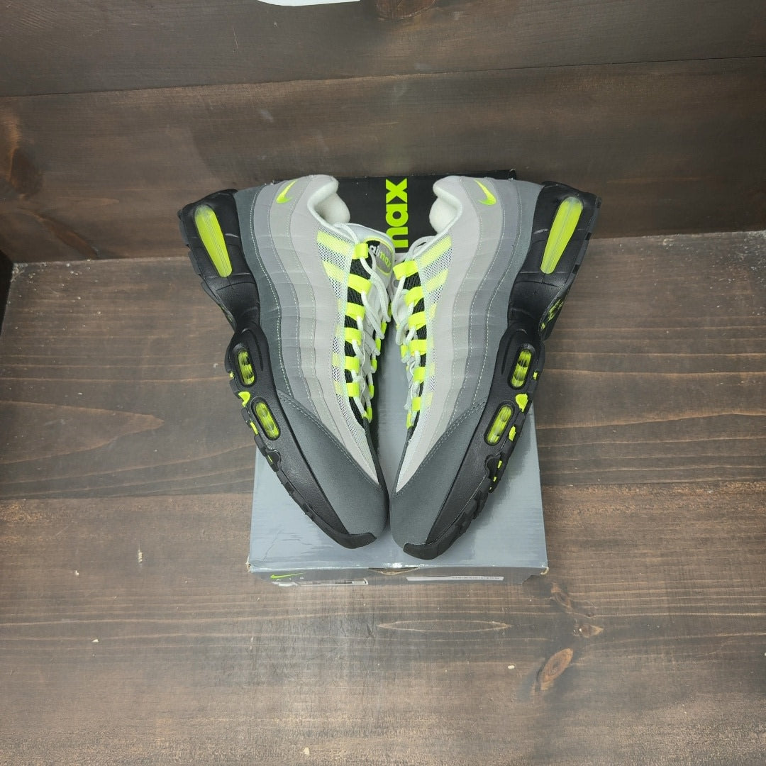 Nike Air Max 95 OG Big Bubble Neon (2025/2026) - Image 4