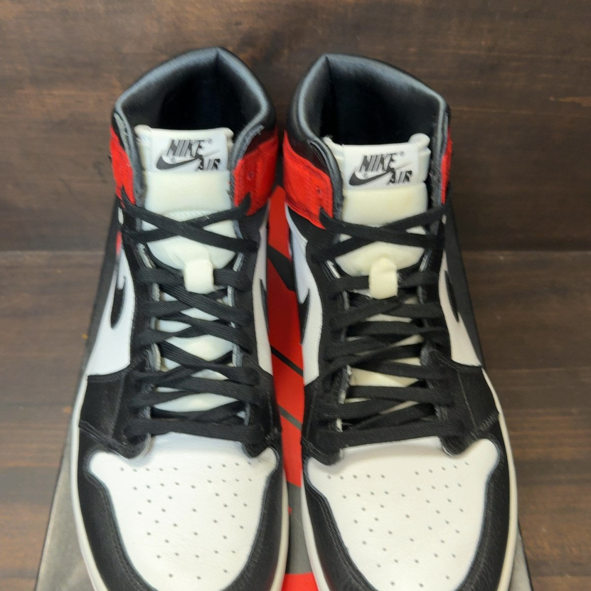 Jordan 1 Retro High Satin Black Toe (Women's) Size 12W (Pre-Owned) - Image 3