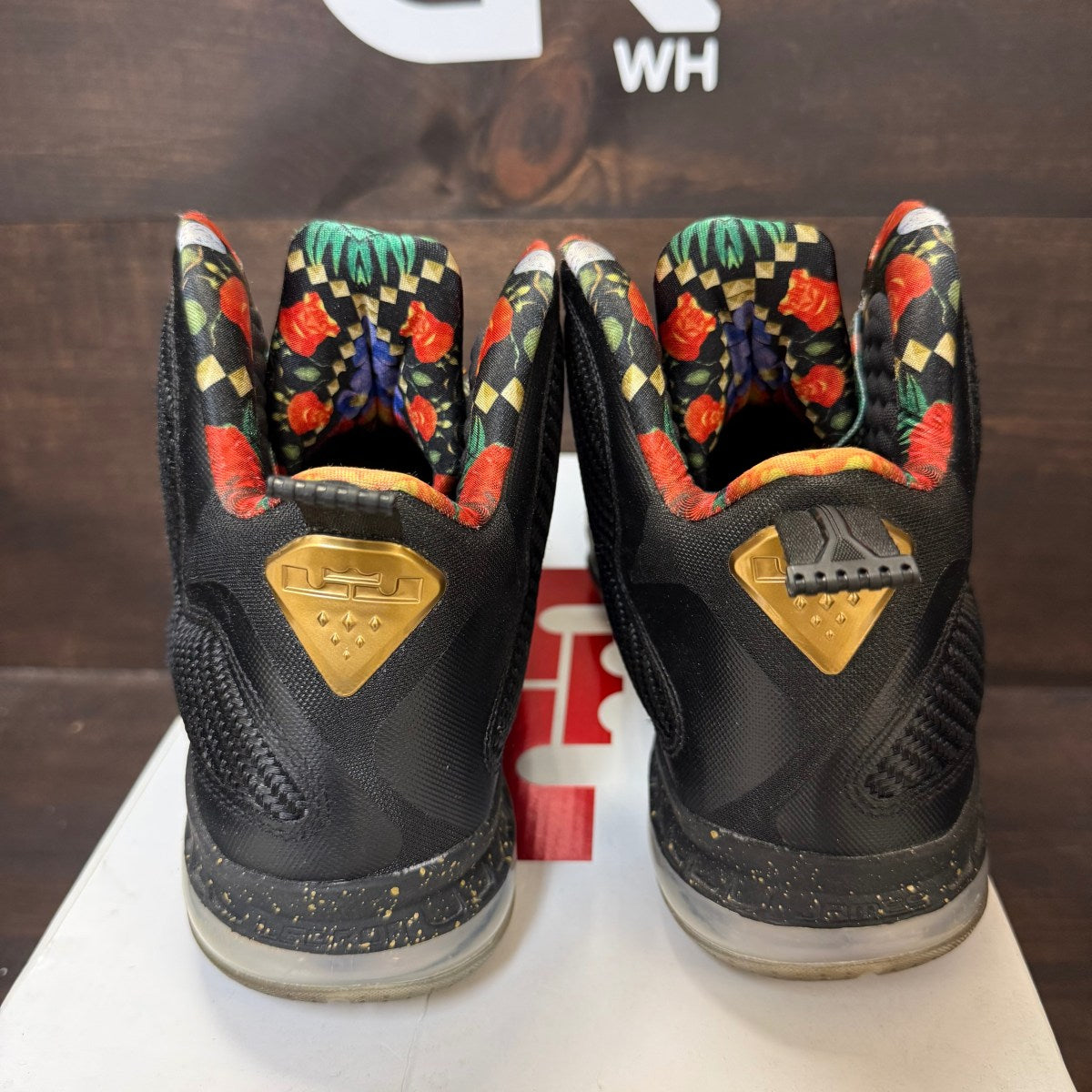 Nike LeBron 9 Watch the Throne (2022) - Image 3