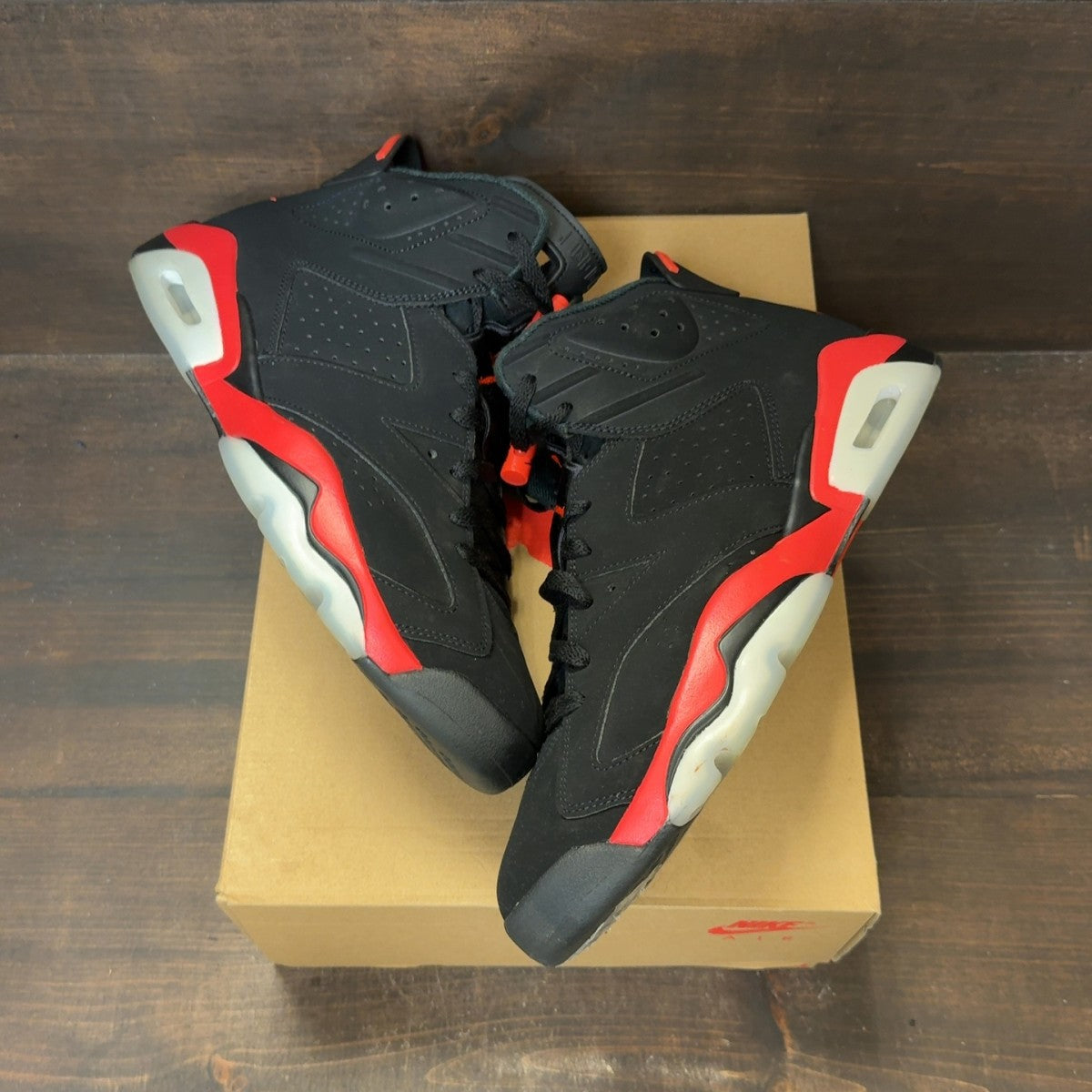 Jordan 6 Retro Infrared Salesman Size 12 (Pre-Owned)