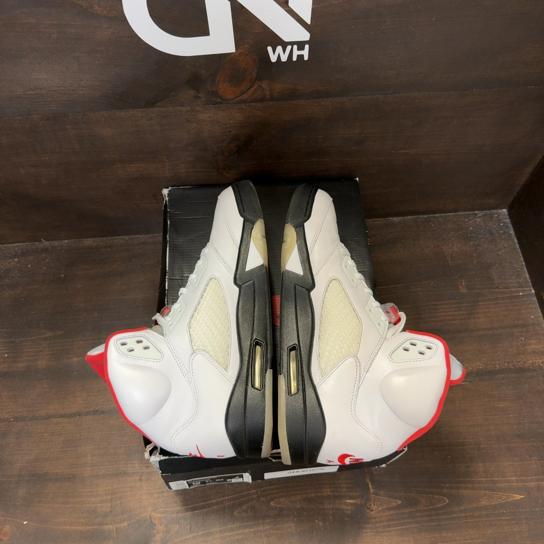 Jordan 5 Retro Fire Red Silver Tongue (2020) - Image 6