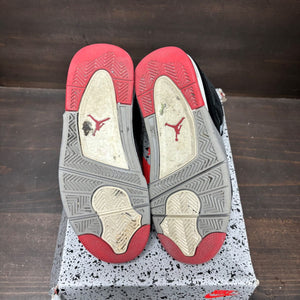Jordan 4 Retro Bred Reimagined (GS) Size 5.5Y (Pre-Owned) - box