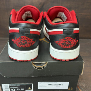 Jordan 1 Low Bulls - Image 5