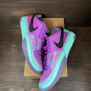 Nike Ja 1 Christmas Size 13.5 (Pre-Owned) - Image 2