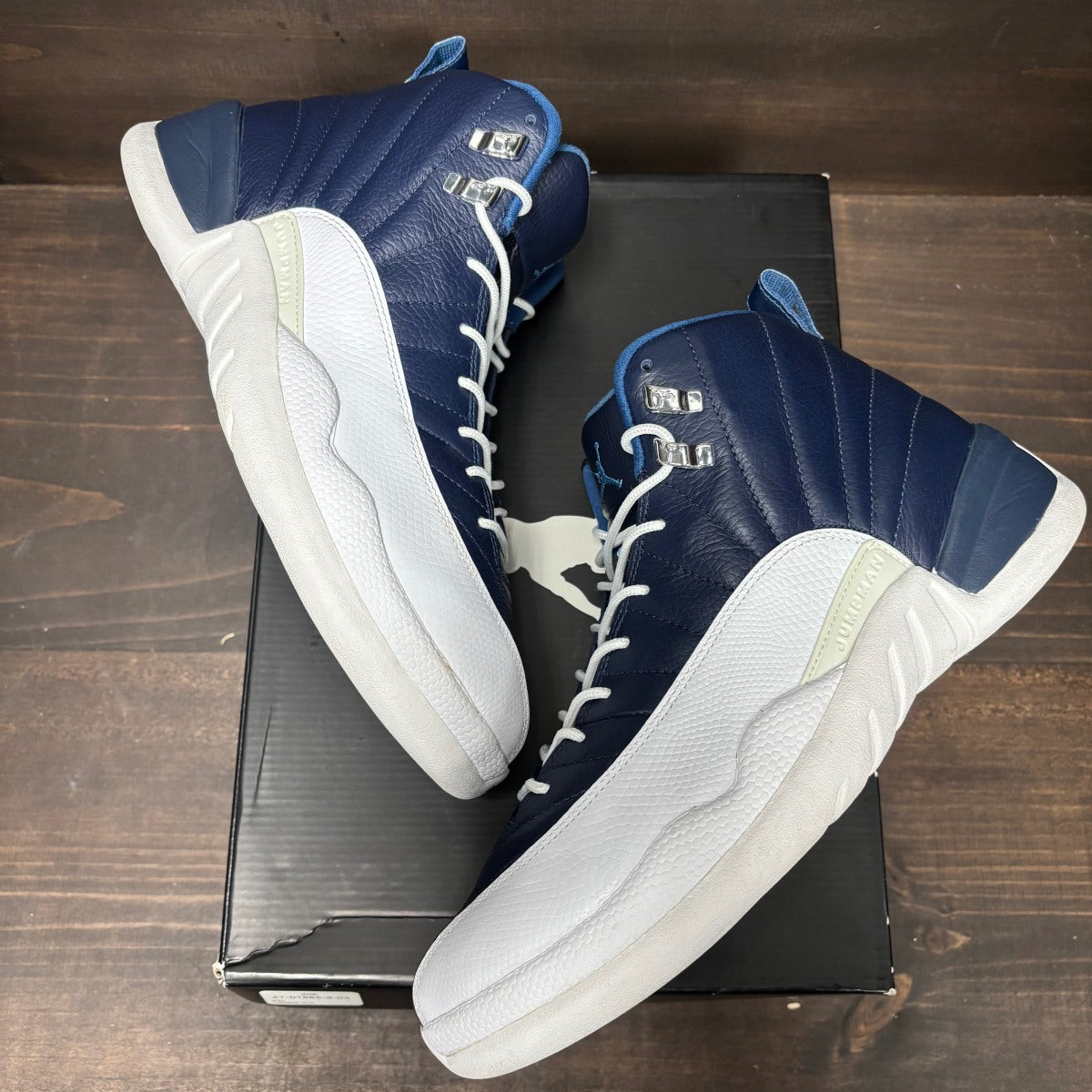 Jordan 12 Retro Obsidian (2012) - Image 2
