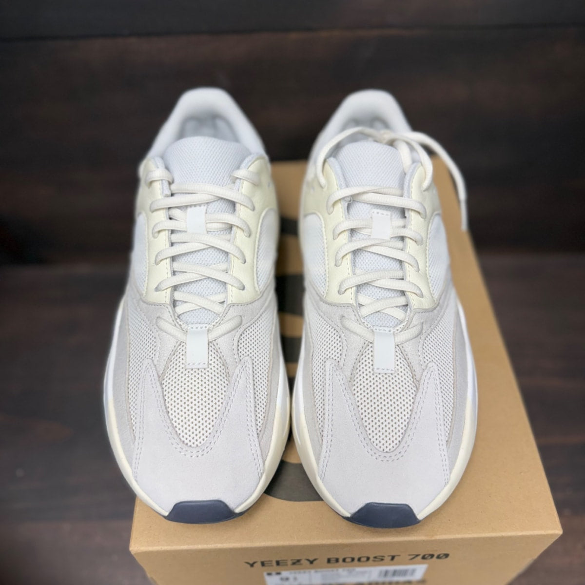 adidas Yeezy Boost 700 Analog - Image 2